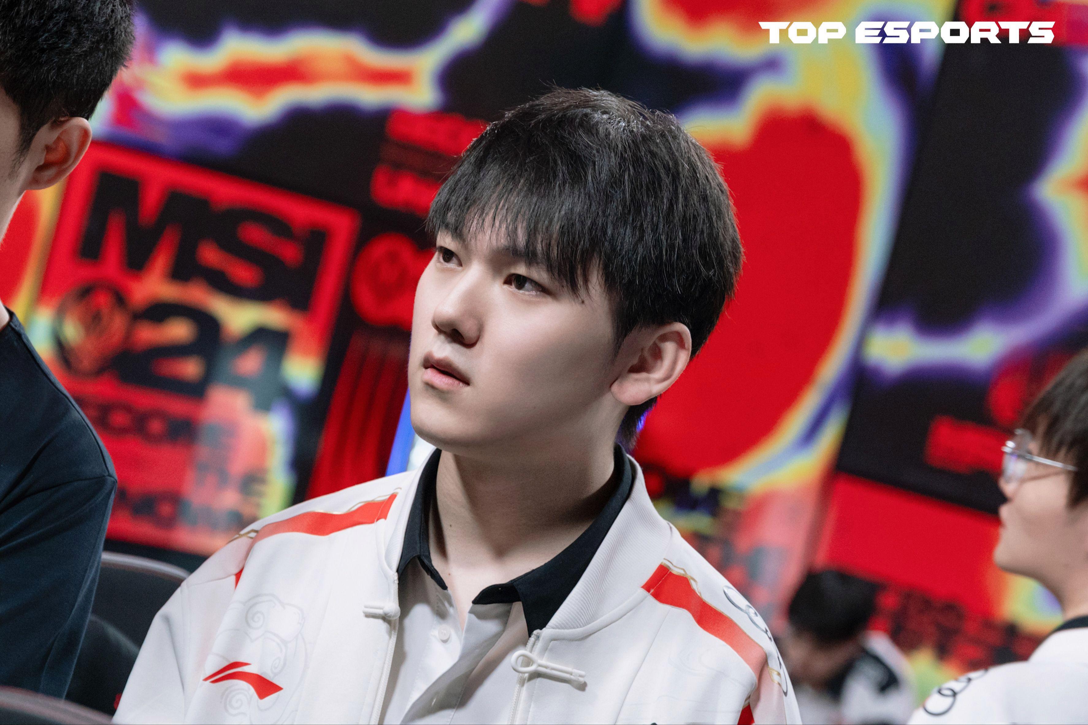 爱游戏-包含JackeyLove新星绝杀表现惊艳，RNG未来可期！的词条