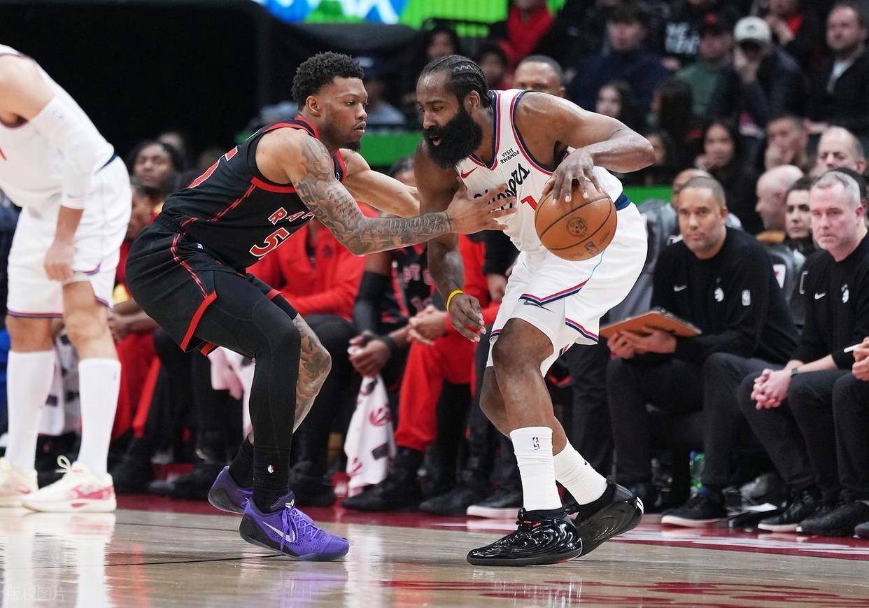 爱游戏- 哈登在西班牙队比赛中突破纪录,逆转引发热议的是谁 